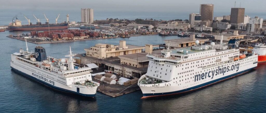 Buques de Mercy Ships