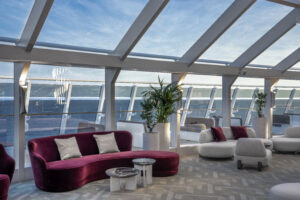 MSC Yacht Club Top Sail Lounge | ©MSC Cruceros