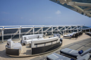MSC Yacht Club Sundeck & Pool | ©MSC Cruceros
