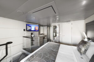 Yacht Club Duplex Suite con hidromasaje (MSC World Europa) | ©MSC Cruceros