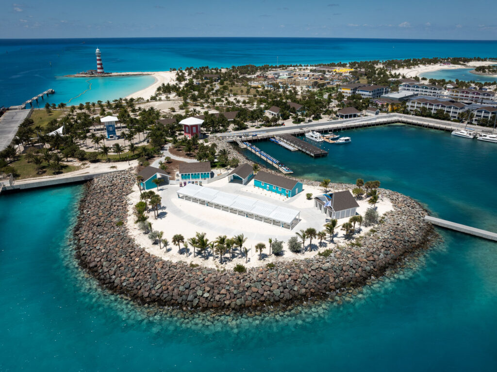 Vista aérea del Centro de Conservación Marina de la Fundación MSC en Ocean Cay | ©Ivan Sarfatti - MSC Cruceros