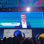 Francesco Muglia, Chief Commercial Officer de Costa Cruceros, en el escenario del Costa Global Summit 26