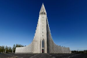 Hallgrímskirkja, iglesia de Reikiavik, vista exterior