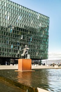 Edificio Harpa en Reikiavik, arquitectura de vidrio