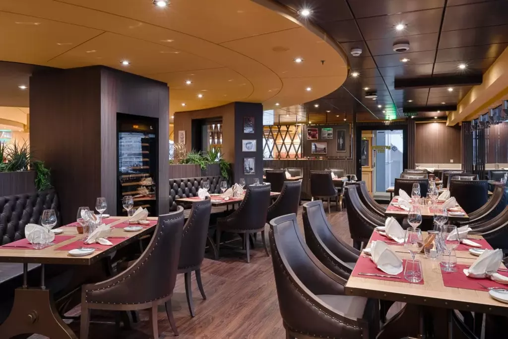 El ambiente acogedor y moderno del nuevo restaurante Butcher's Cut