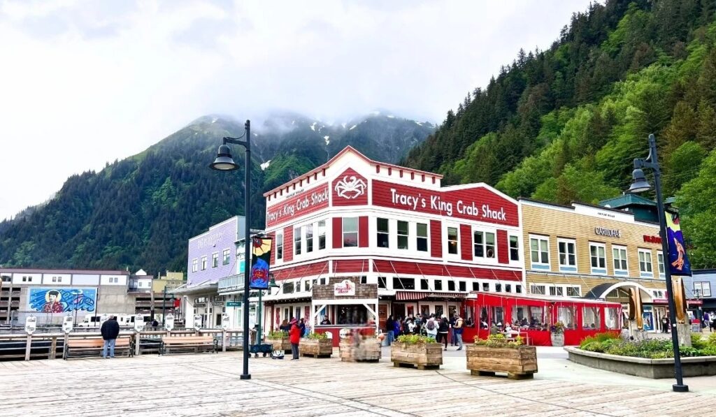 restaurante de cangrejo tracys king crab shack junto al puerto