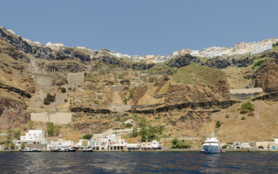 QUÉ ESTÁ SUCEDIENDO CON LOS DESEMBARQUES EN SANTORINI EN 2026